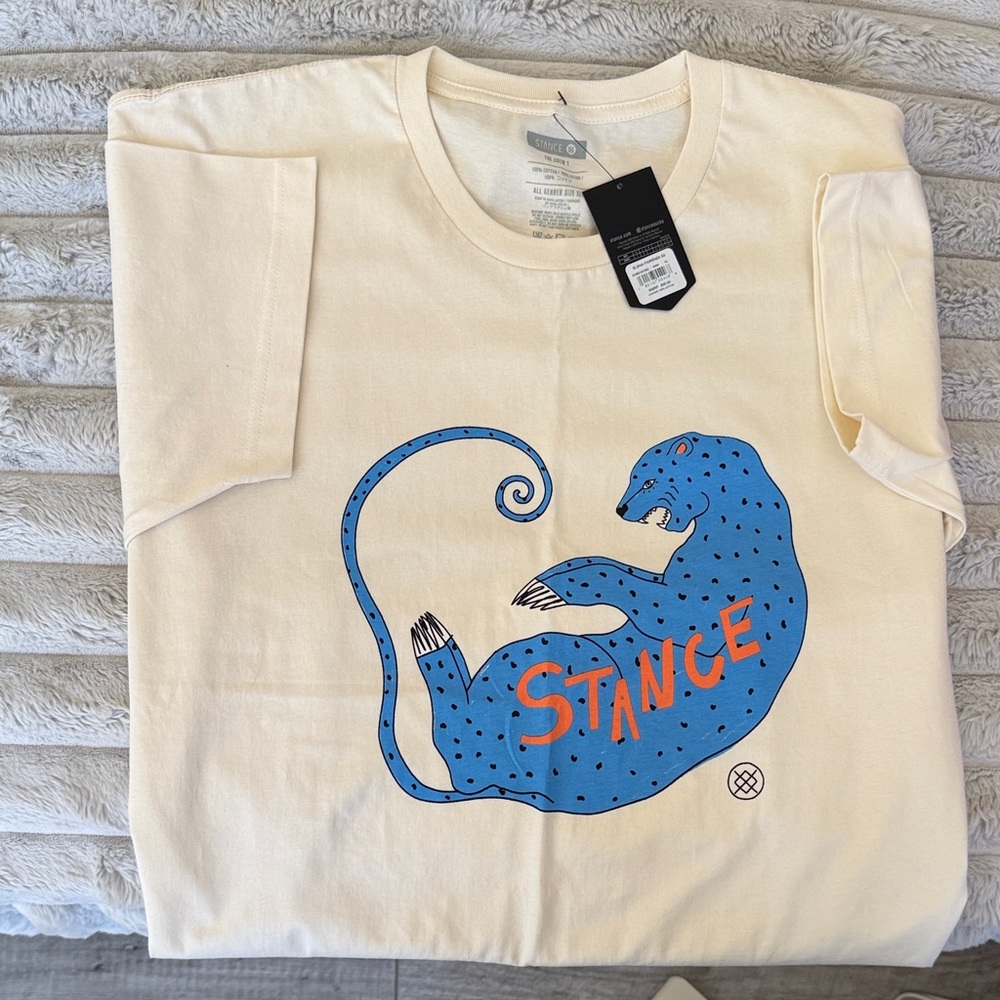 Stance Men’s Cream Tee with Blue Leopard Graphic